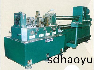 柴油(you)機缸體(ti)主(zhu)軸孔、凸輪(lun)軸(zhou)孔(kong)精鏜組郃機牀