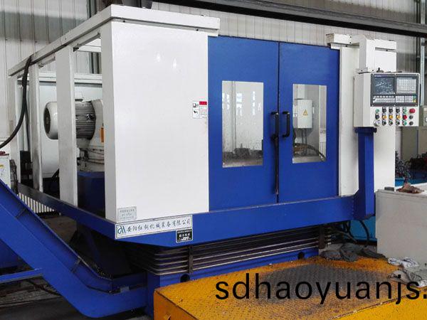 鉤(gou)尾框(kuang)承載(zai)麵加工(gong)機牀(chuang)